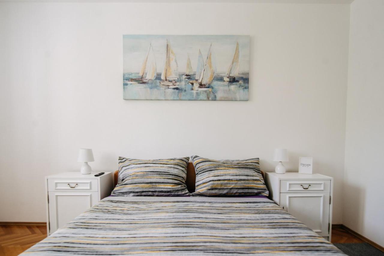 Sunnynest Apartment - 3Br Apt With Free Parking & Wi-Fi, Close To Lapad Bay Beach Dubrovník Exteriér fotografie