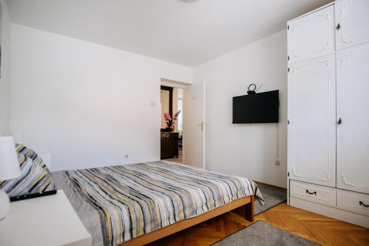 Sunnynest Apartment - 3Br Apt With Free Parking & Wi-Fi, Close To Lapad Bay Beach Dubrovník Exteriér fotografie
